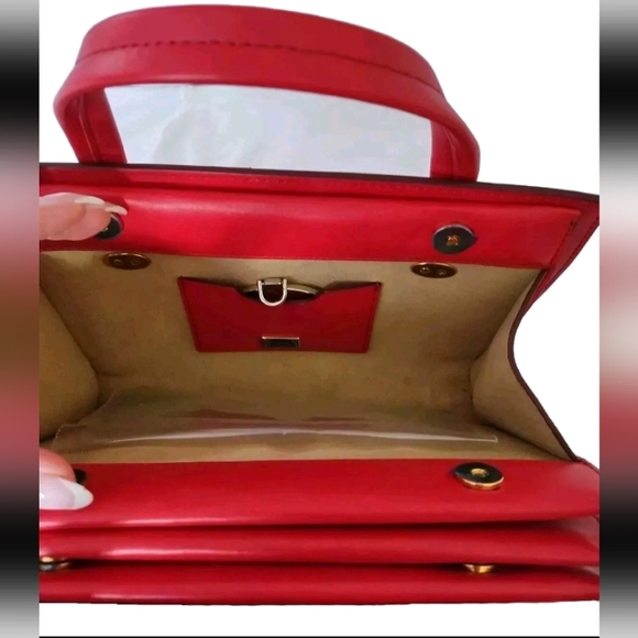 DOLCE & GABBANA RED LEATHER MINI TOTE WITH MIRROR - Picture 7 of 15